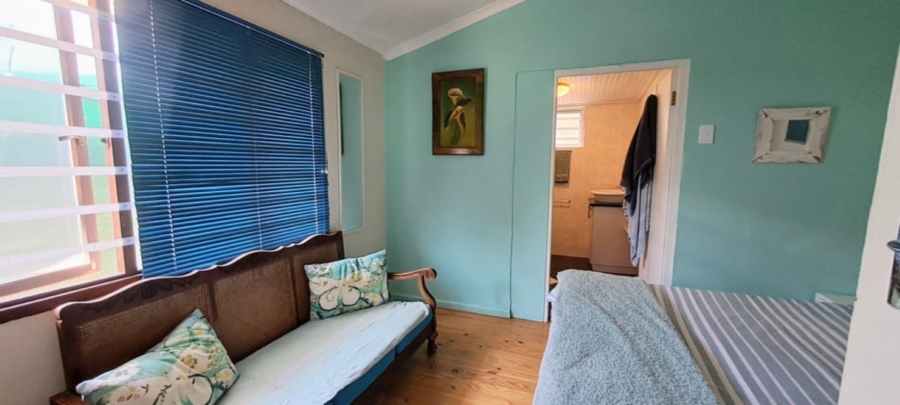 4 Bedroom Property for Sale in Perlemoenbaai Western Cape